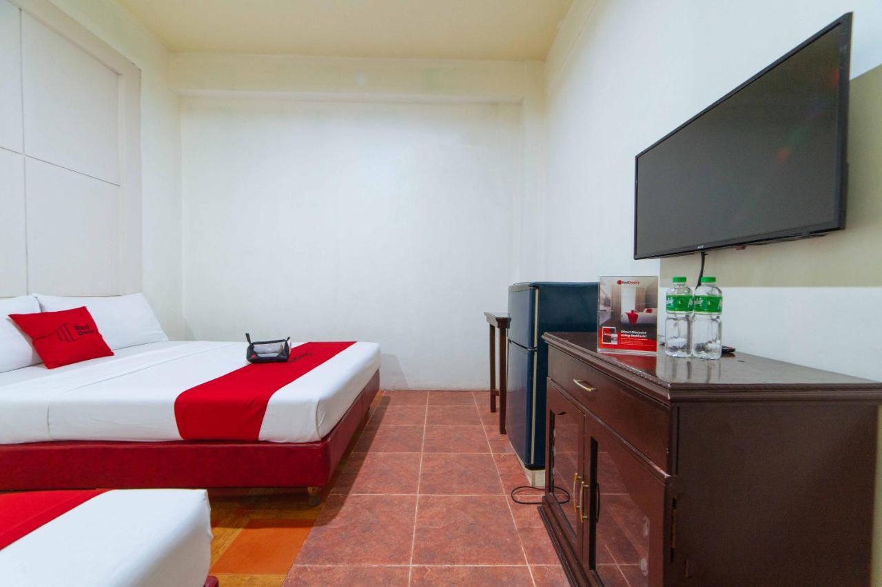 Reddoorz Near Walking Street Angeles City Zewnętrze zdjęcie