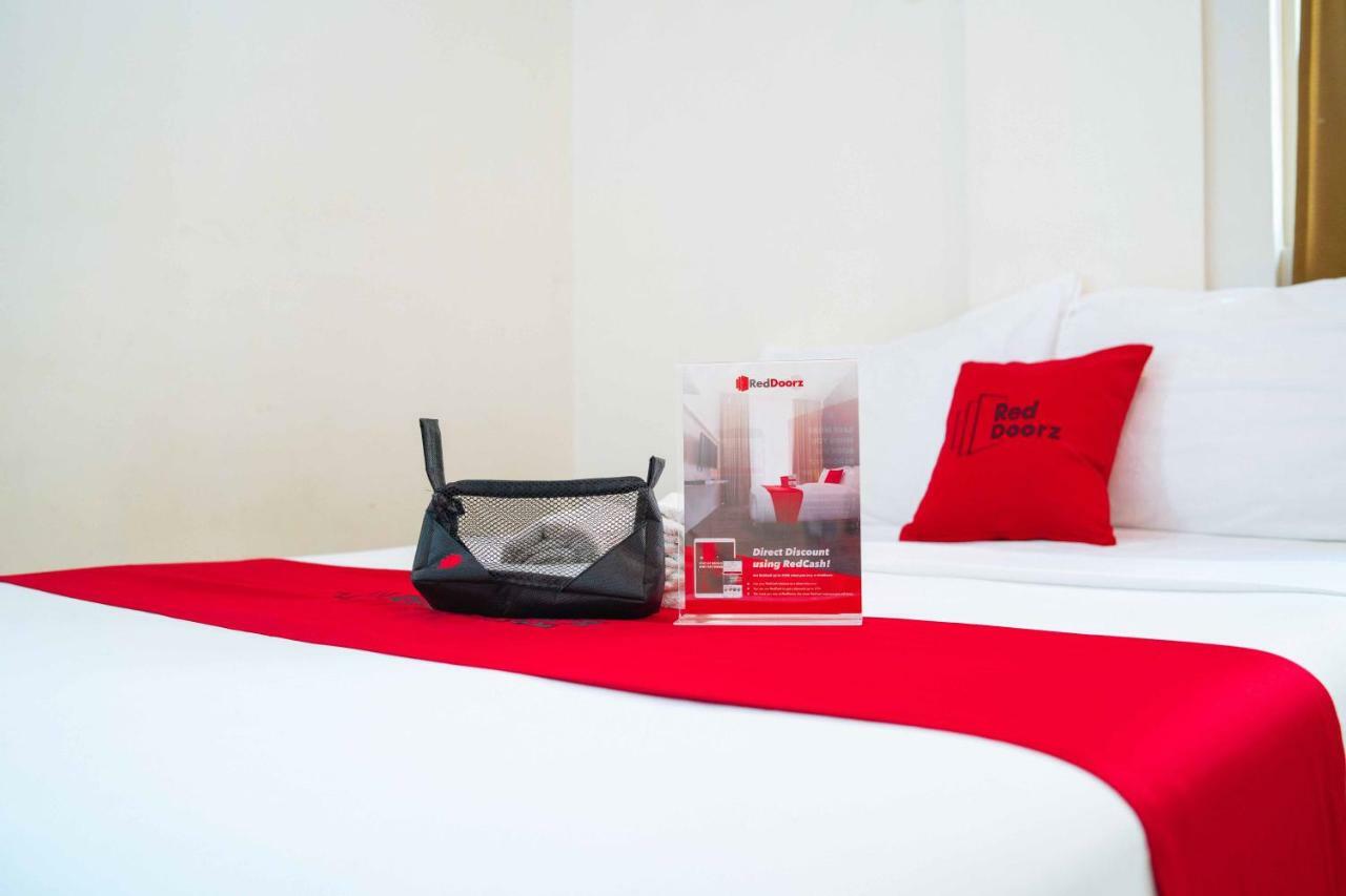 Reddoorz Near Walking Street Angeles City Zewnętrze zdjęcie